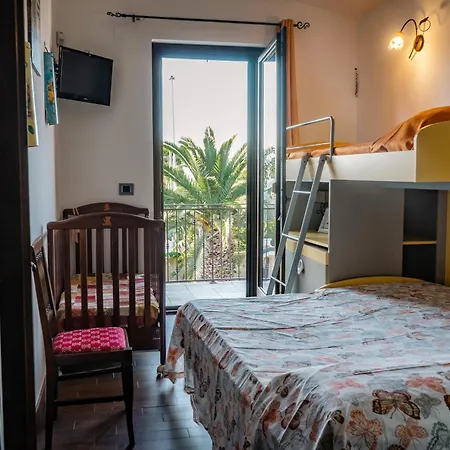 Villetta Nel Verde Con Piscina A 5 Minuti Da Gallipoli Apartment