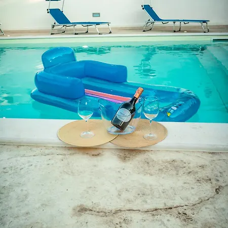Villetta Nel Verde Con Piscina A 5 Minuti Da Gallipoli Taviano (Lecce)